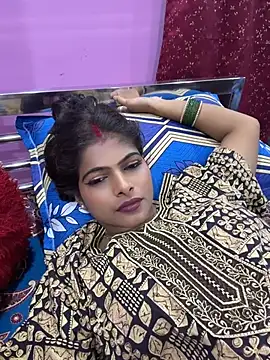 SUZY_QUEEN01's Webcam Show