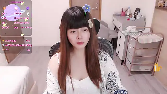 a0513's Live XXX Chat