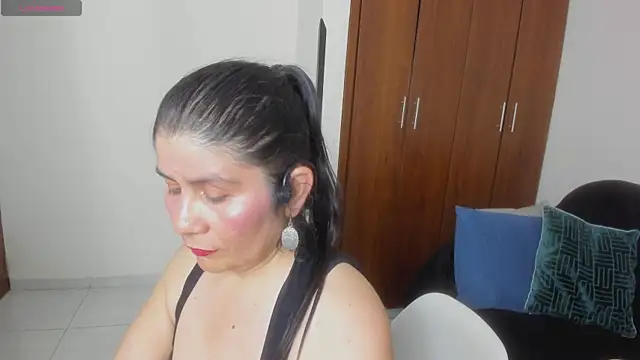 kiraGeiner 라이브 XXX 채팅