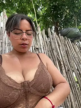 Chat XXX Live MiaCollinssx