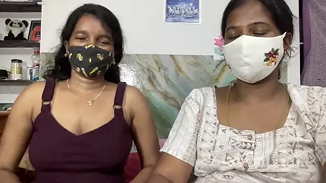 Hot_LoveBirds_ webkamerás műsora
