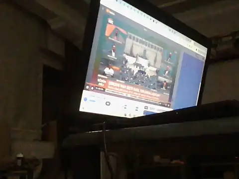 Show Webcam de lickthehottie