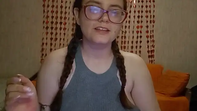 Miyabeee's Live XXX Chat
