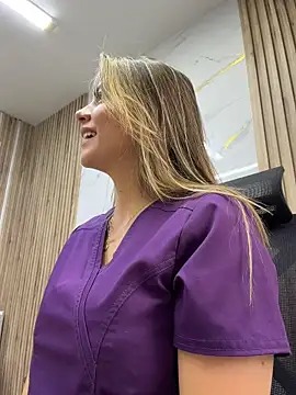 alicee16 라이브 XXX 채팅