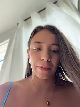 Chat XXX en directo de Hall_16