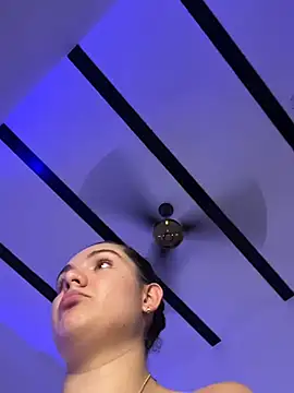 Chat XXX en directo de Eva_stark10