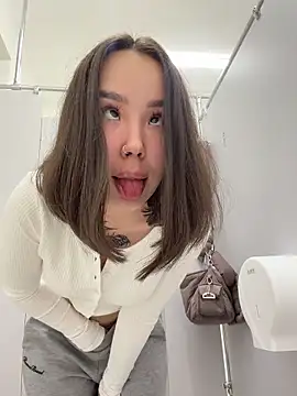 Asian_Asami Webcam show