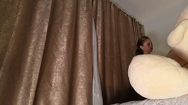 BabyAnais – Naživo XXX chat