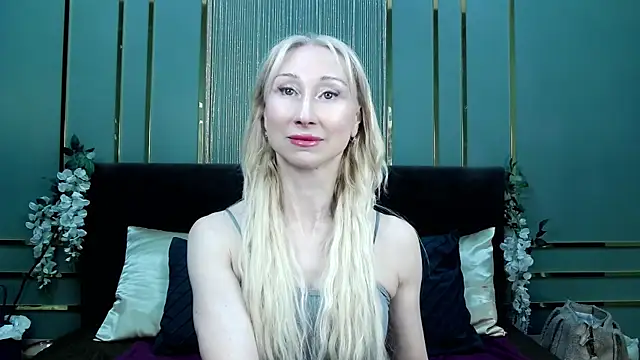 KissDreamm's Live XXX Chat