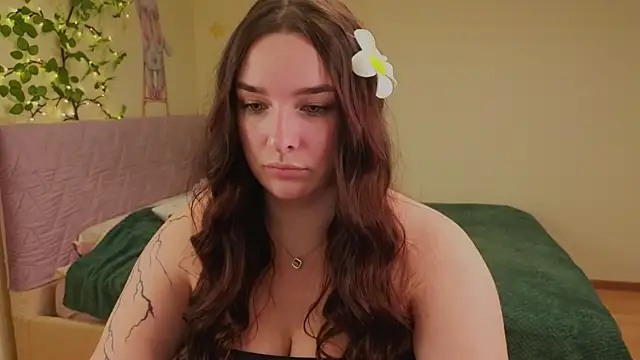 Iwi_wi_wi's Live XXX Chat