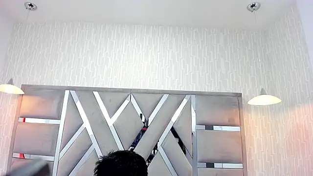 MikeHunteer Chat XXX in diretta
