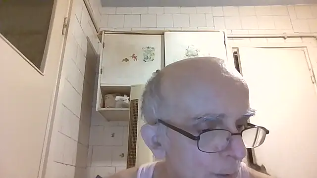 mariusica1@xh Live XXX-chat
