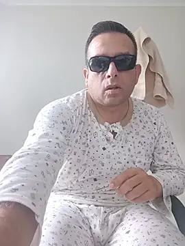 chicoguapo8 Live XXX-chat