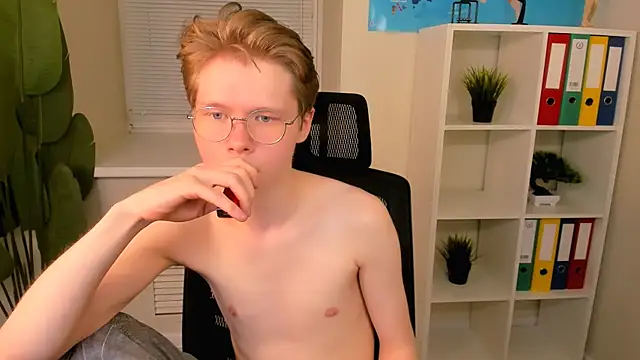 DanielSanders élő XXX-chatje