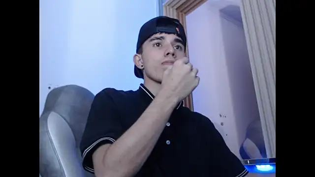 MaximumSteel_ XXX чат на живо