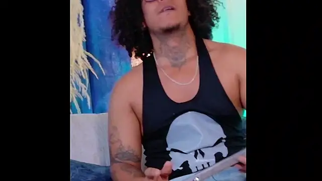 Brytiago_zane Chat XXX in diretta