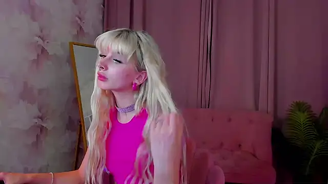 lura_lust Adlı Modelin Canlı XXX Sohbeti