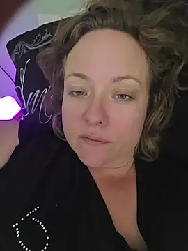 julimonroe Chat XXX in diretta