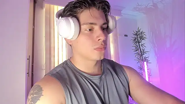 Živý XXX chat Giordano_Russo