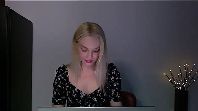 Lia_noo_regrets Live XXX-chat