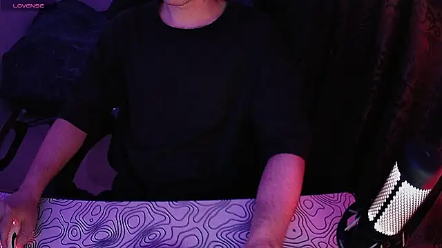 ZXCENSORED-n Live XXX chat