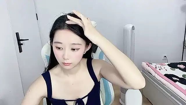 -qingqing 现场XXX聊天