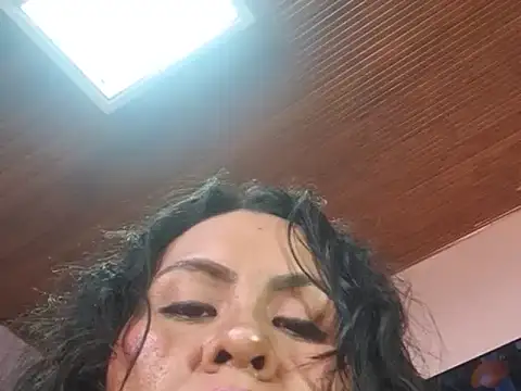 SamiiBigboobs' Live XXX Chat