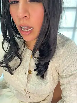 Sofia_Convers Chat XXX in diretta