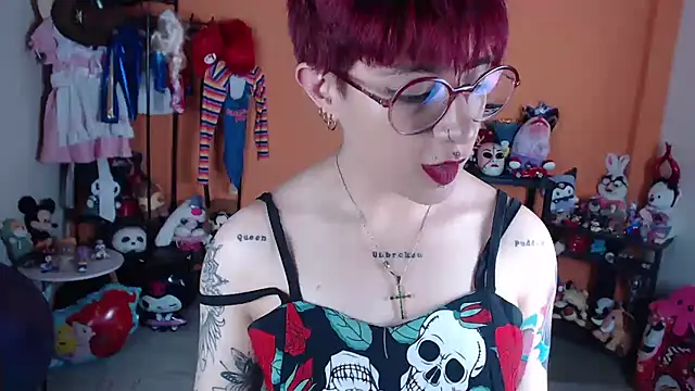 MissMiia2's Live XXX Chat