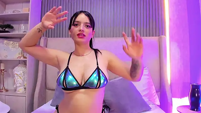 KeniaArias 라이브 XXX 채팅