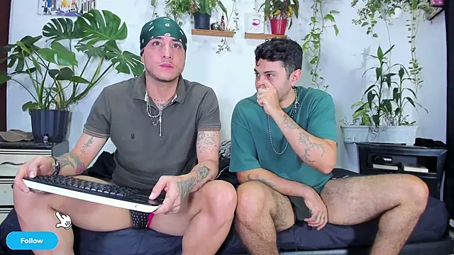 Adam_Borsalino Adlı Modelin Canlı XXX Sohbeti