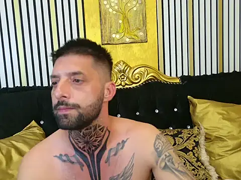 TommyDum's Live XXX Chat