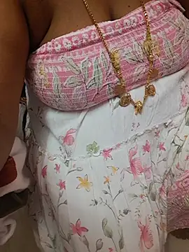 Tamil_Ammani's Live XXX Chat
