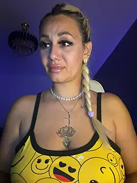 AlmaBby – Live XXX-chat