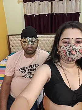 MONAJI_HOT – Live XXX-chat