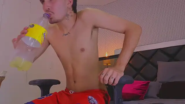 jacob_rosas' Live XXX Chat
