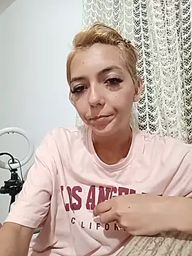 Chat XXX Live yasmi25