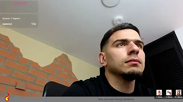 Chat +18 de Josh_miller01 ao vivo