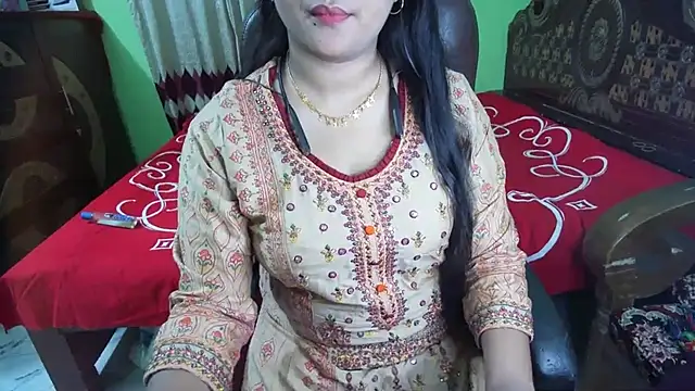 BengaliQueenStar's Live XXX Chat