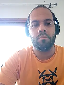 Carlos02145 现场XXX聊天