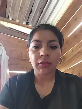 Chat +18 de Tamaraxxx_hot ao vivo