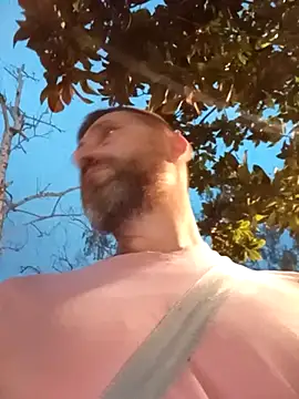 BZH45 – Live XXX-chat