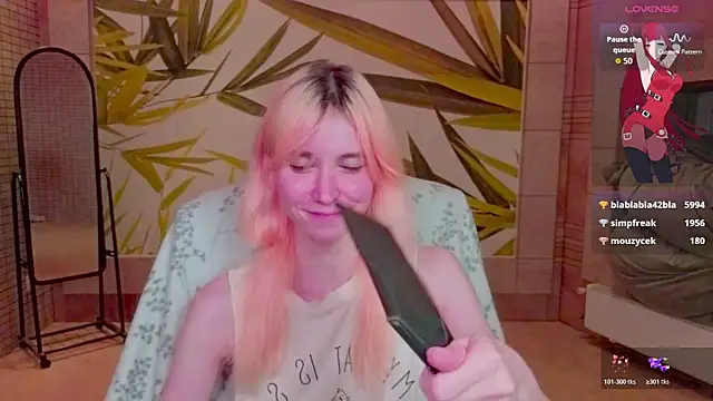 XXX chat uživo modela fleximona