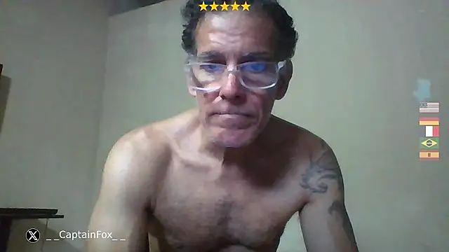 CaptainFox Live XXX-Chat