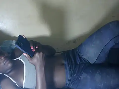 Chat XXX en directo de cute-shamza