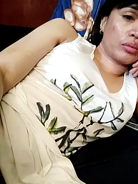 QueenSoreal Live XXX-Chat