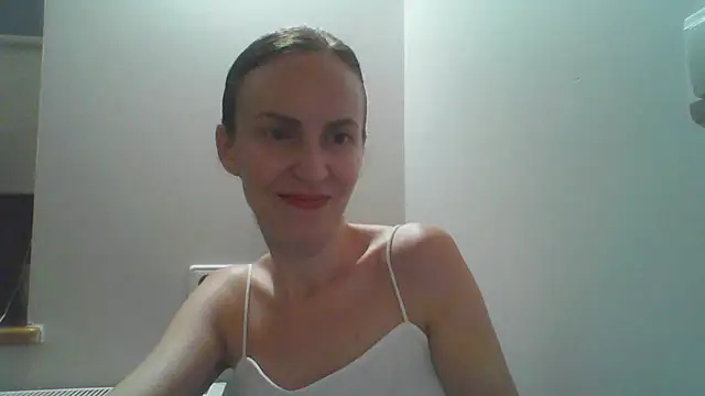 AnnaTight Chat XXX in diretta