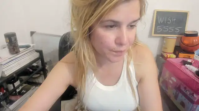 Chat XXX en directo de new_but_cute