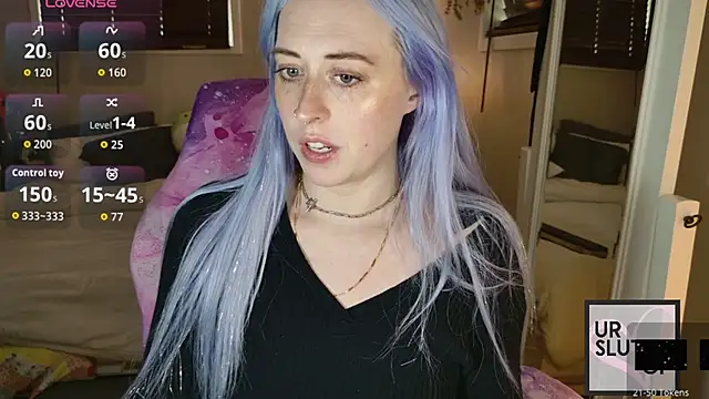 צ'אט XXX בשידור חי של ursluttygf