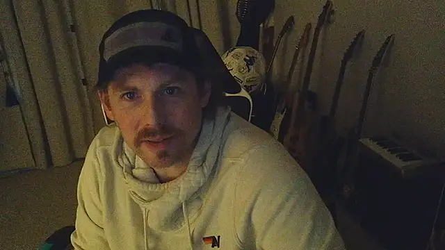 Check-Mate élő XXX-chatje